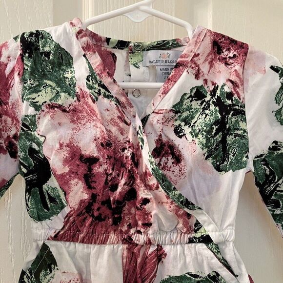 Bailey's Blossoms Floral Romper Long Sleeve Shorty Pockets Girls Size 2T - Picture 2 of 13
